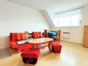 Pronájem bytu 1+1, Valašské Meziříčí - Krásno nad Bečvou, Na Příkopě, 35 m2