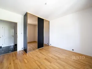 Pronájem bytu 4+1, Třeboň, Lesní, 125 m2