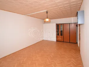 Pronájem bytu 1+1, Praha - Libuš, Na domovině, 38 m2