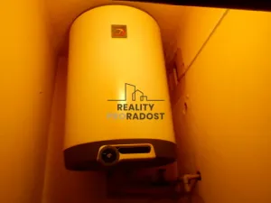 Prodej bytu 3+1, Božice, 74 m2