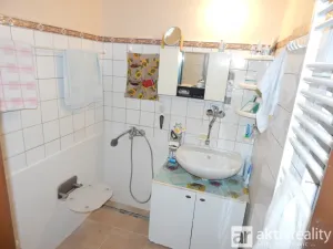 Prodej bytu 2+1, Ústí nad Labem - Střekov, Třebízského, 61 m2