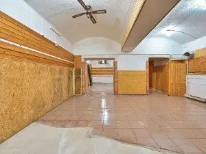 Prodej obchodního prostoru, Plzeň, Nerudova, 134 m2