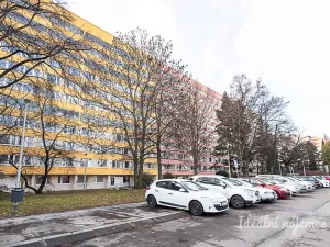 Pronájem bytu 3+1, Praha - Prosek, Vysočanská, 74 m2