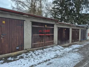 Pronájem garáže, Sezimovo Ústí, 18 m2