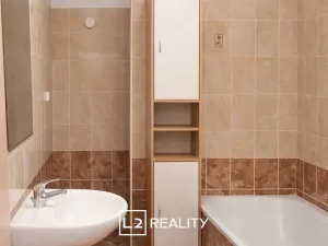 Prodej bytu 2+kk, Vestec, Ve Stromkách, 46 m2