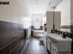 Prodej činžovního domu, Hronov, T. G. Masaryka, 620 m2