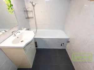 Prodej bytu 3+kk, Praha - Kobylisy, Košťálkova, 66 m2