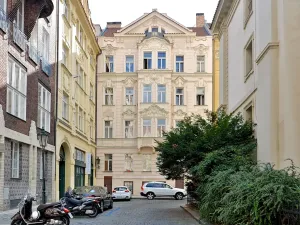 Pronájem bytu 2+1, Praha - Staré Město, Salvátorská, 57 m2