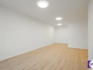 Prodej bytu 3+kk, Praha, Bohúňova, 64 m2