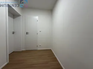 Pronájem bytu 2+kk, Jablonec nad Nisou, U Jeslí, 29 m2