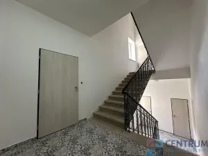 Pronájem bytu 2+kk, Jablonec nad Nisou, U Jeslí, 29 m2