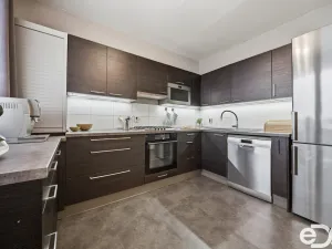 Prodej bytu 3+1, Hradec Králové, třída Edvarda Beneše, 98 m2