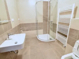 Pronájem bytu 1+kk, Brno - Žebětín, Přírodní, 32 m2