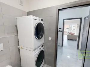 Prodej bytu 3+kk, Stochov, Zahradní, 52 m2