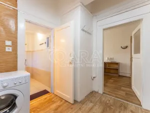 Prodej bytu 2+kk, Praha - Žižkov, Biskupcova, 46 m2