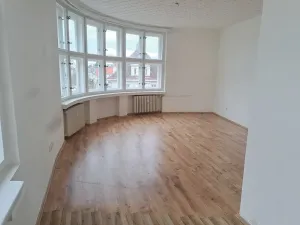Pronájem bytu 3+kk, Hradec Králové, Nerudova, 102 m2