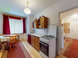 Prodej bytu 3+1, Teplice, Svojsíkova, 70 m2