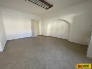 Pronájem obchodního prostoru, Rousínov, 25 m2