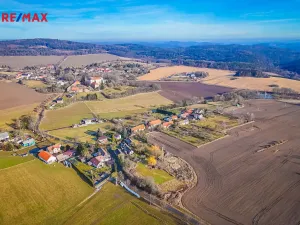 Prodej pole, Bukovany, 3528 m2