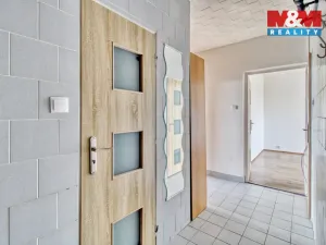 Prodej bytu 2+1, Chomutov, Jirkovská, 61 m2