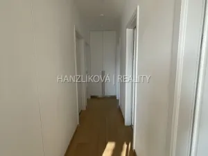 Pronájem bytu 3+kk, České Budějovice, Hálkova, 85 m2
