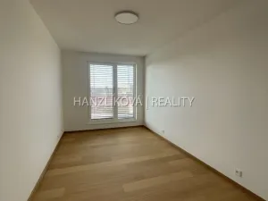 Pronájem bytu 3+kk, České Budějovice, Hálkova, 85 m2