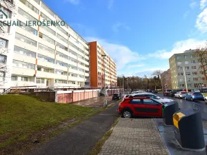 Pronájem bytu 2+kk, Kladno - Kročehlavy, Na růžovém poli, 40 m2