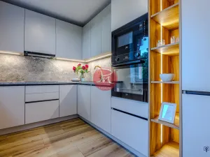 Prodej bytu 2+kk, Ostrava, Nálepkova, 52 m2