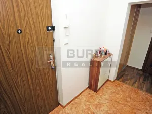 Prodej bytu 2+1, Neratovice, 53 m2