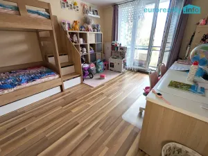 Prodej bytu 3+1, Plzeň, Smrková, 75 m2