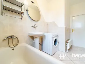 Prodej bytu 3+1, Křelov-Břuchotín, Sluneční, 85 m2