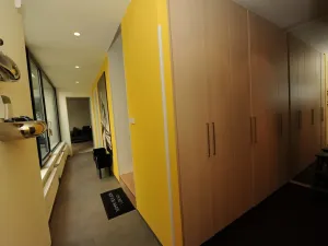 Pronájem rodinného domu, Praha - Horní Měcholupy, U Golfu, 227 m2