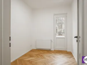 Prodej bytu 3+1, Praha - Nusle, U Svépomoci, 65 m2