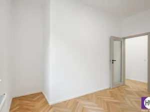 Prodej bytu 3+1, Praha - Nusle, U Svépomoci, 65 m2