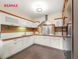 Prodej bytu 4+kk, Praha - Břevnov, Na Petynce, 120 m2