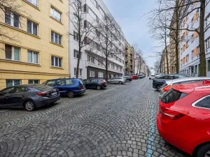 Prodej bytu 1+1, Praha - Žižkov, Baranova, 34 m2