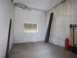 Prodej obchodního prostoru, Veltěže, Perucká, 1326 m2