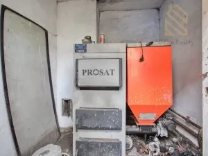 Prodej obchodního prostoru, Veltěže, Perucká, 1326 m2