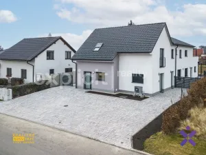 Prodej bytu 3+kk, Ostrožská Nová Ves, U Svatých, 81 m2