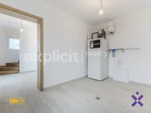 Prodej bytu 4+kk, Ostrožská Nová Ves, U Svatých, 116 m2