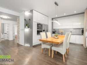 Pronájem bytu 4+kk, Uherské Hradiště, Dvořákova, 126 m2