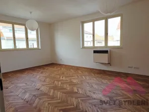 Pronájem bytu 2+1, Praha - Žižkov, Ambrožova, 83 m2