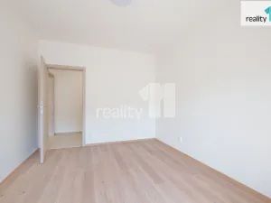 Pronájem bytu 2+kk, Liberec - Liberec II-Nové Město, Papírová, 74 m2