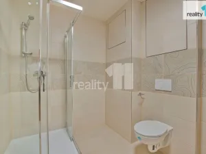 Pronájem bytu 2+kk, Liberec - Liberec II-Nové Město, Papírová, 74 m2