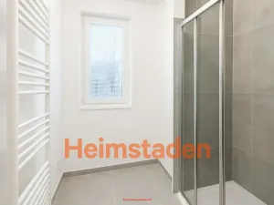 Pronájem komerční nemovitosti, Havířov - Město, nám. Republiky, 55 m2