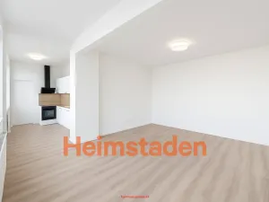 Pronájem obchodního prostoru, Havířov - Město, nám. Republiky, 34 m2