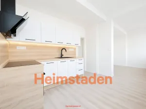 Pronájem komerční nemovitosti, Havířov - Město, nám. Republiky, 34 m2