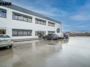 Pronájem kanceláře, Tuchoměřice, 289 m2