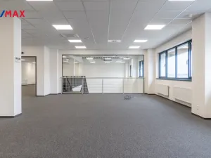 Pronájem obchodního prostoru, Tuchoměřice, 289 m2