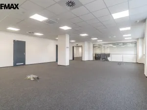 Pronájem obchodního prostoru, Tuchoměřice, 289 m2